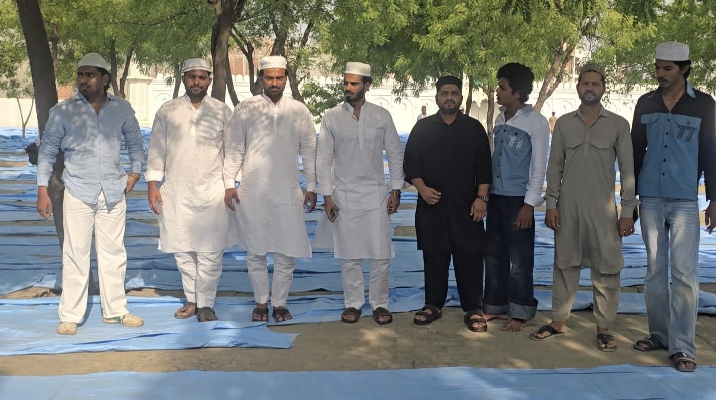 Team at a community distribution drive